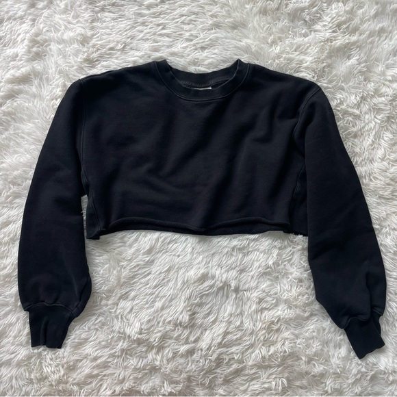 TNA Tops - Aritzia TNA Cozy AF Fleece Cropped‎ Crewneck Sweatshirt